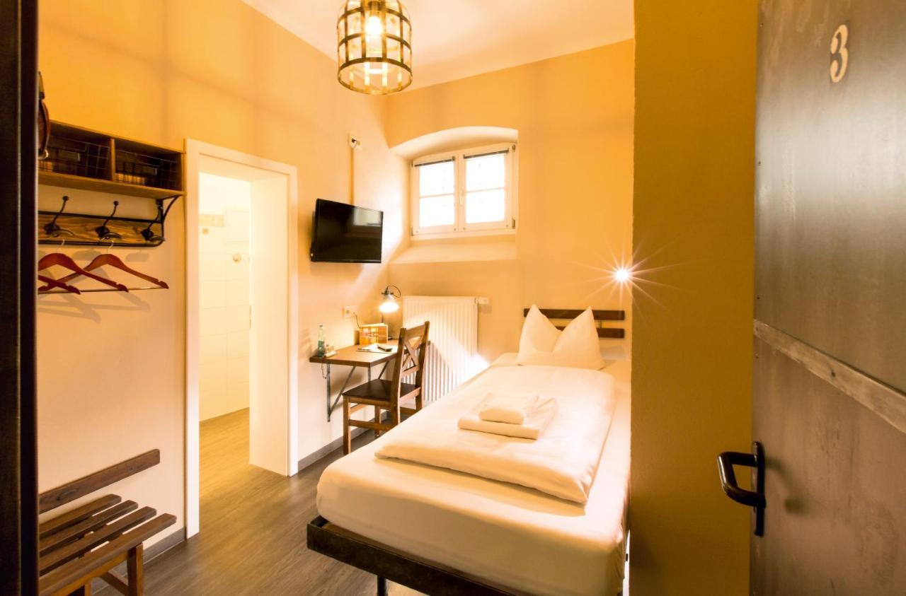 Knast-Hotel Fronfeste อัมแบร์ก ภายนอก รูปภาพ