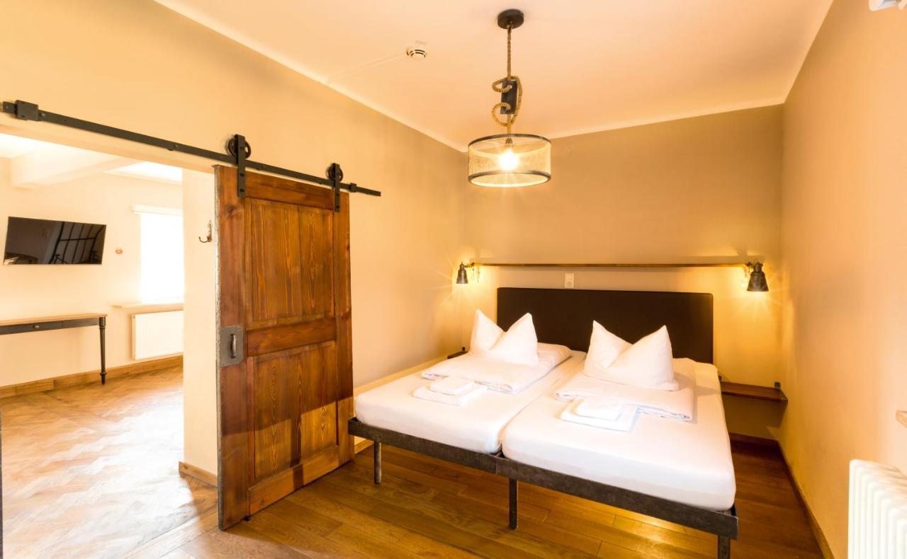 Knast-Hotel Fronfeste อัมแบร์ก ภายนอก รูปภาพ