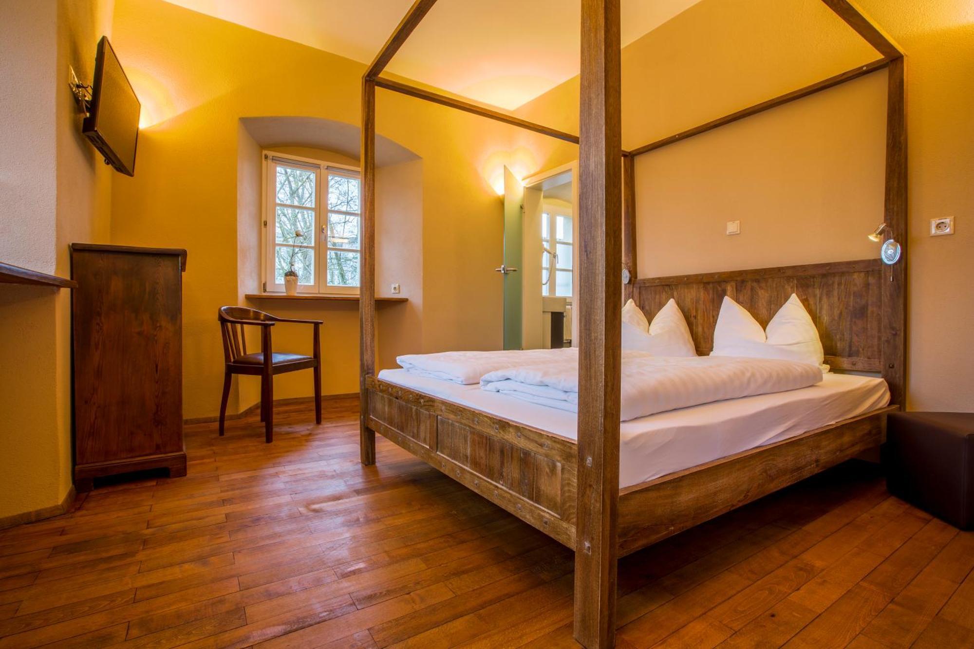 Knast-Hotel Fronfeste อัมแบร์ก ภายนอก รูปภาพ