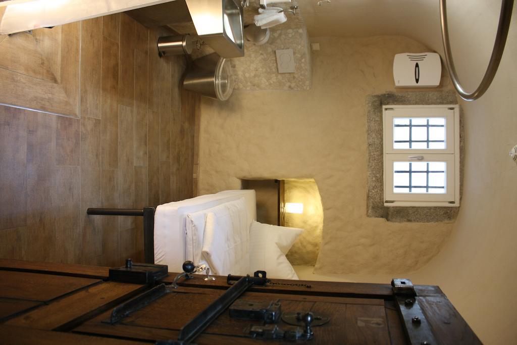 Knast-Hotel Fronfeste อัมแบร์ก ห้อง รูปภาพ